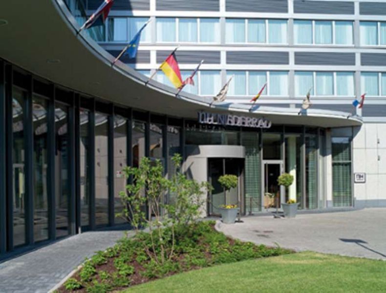 Nh Frankfurt Niederrad Hotel Frankfurt am Main Exterior foto